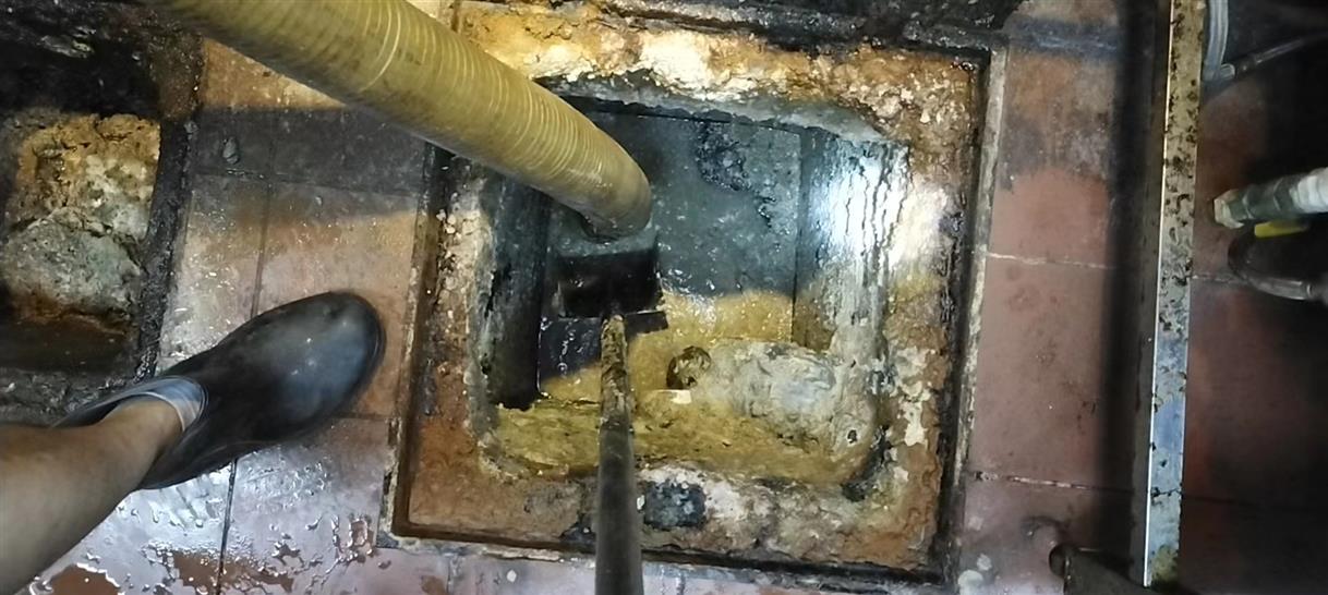 杨浦化油池清理-污水池清掏